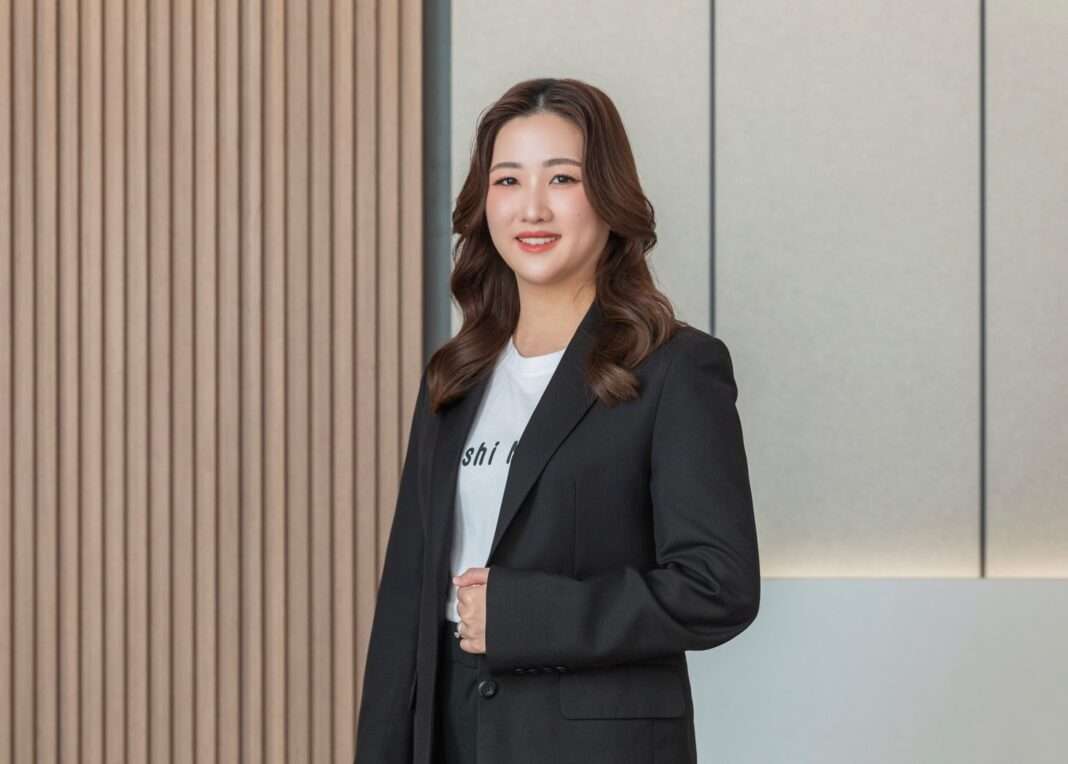 boonyavee-boonsongkroh-moshi-moshi-executive.jpg คุณบุณยวีร์ บุญสงเคราะห์ ผู้อำนวยการอาวุโส ฝ่ายกลยุทธ์ธุรกิจและปฏิบัติการ บมจ. โมชิ โมชิ รีเทล คอร์ปอเรชั่น