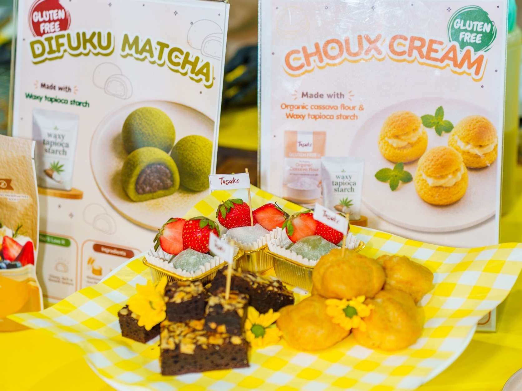 เมนูขนมหวานไดฟูกุมัทฉะและชูครีมสูตรกลูเตนฟรี (Gluten Free) ที่ทำจากผลิตภัณฑ์แป้งทาสุโกะ (Tasuko)
