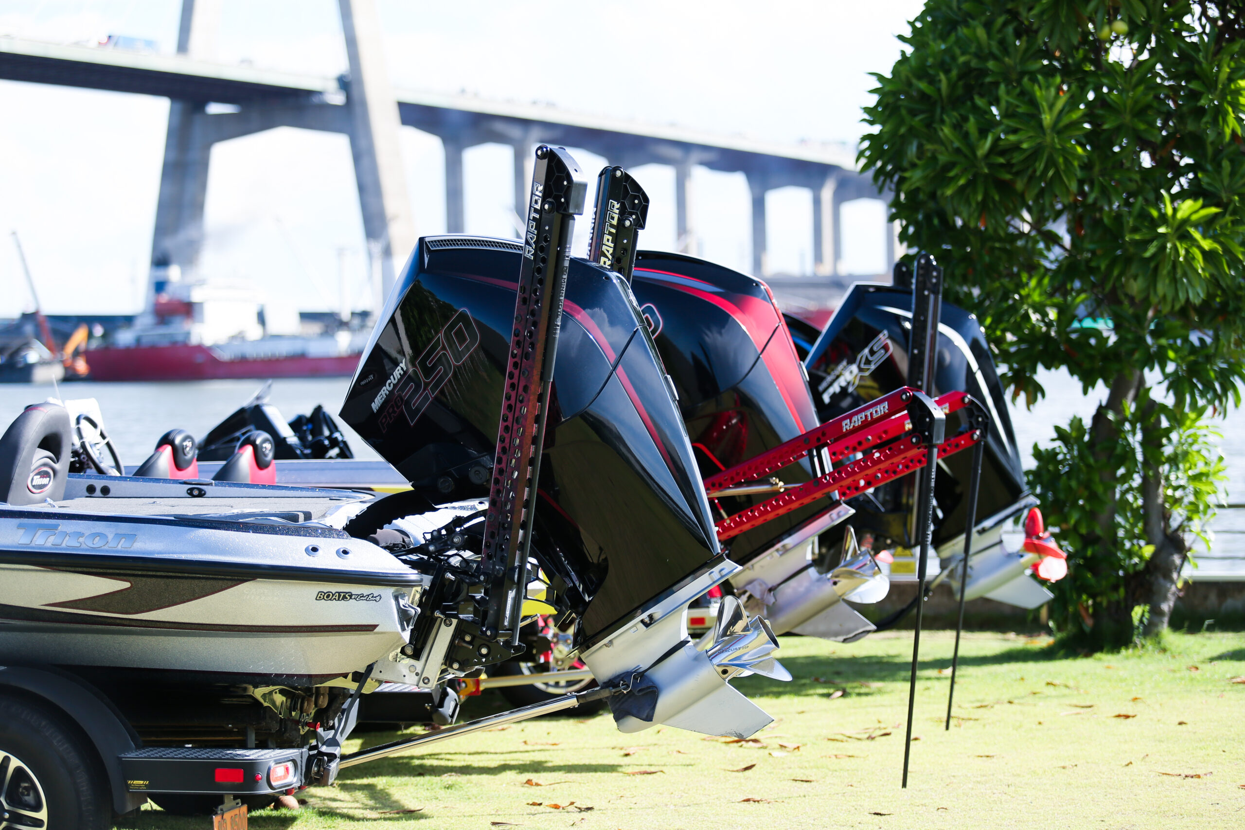 นวัตกรรมเครื่องยนต์เรือติดท้าย Mercury Marine จัดแสดงในงานเปิดตัวอย่างเป็นทางการที่ประเทศไทย