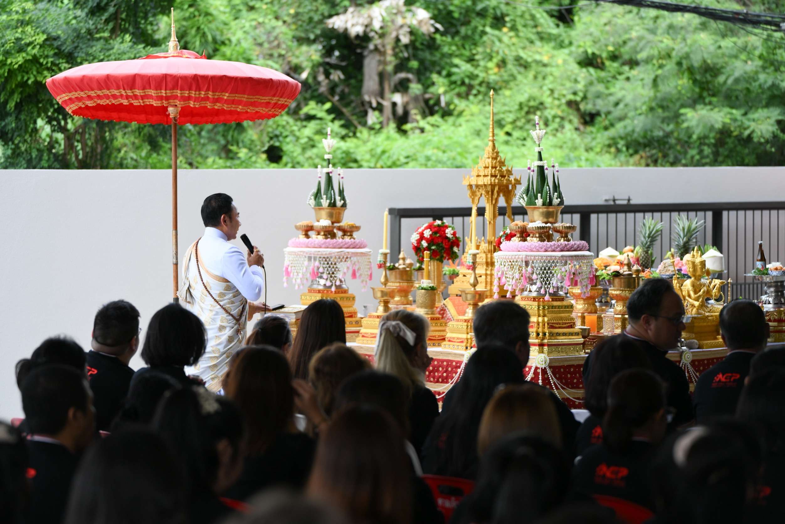 พิธีพราหมณ์ตั้งศาลพระพรหมและศาลตายาย ณ สำนักงานแห่งใหม่ของ บริษัท ไนซ์ คอล จำกัด (มหาชน) หรือ NCP
