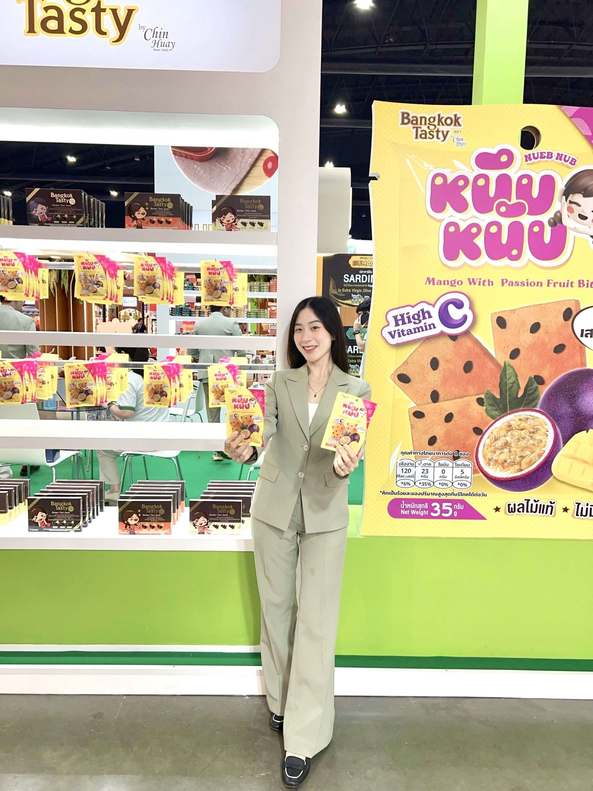 บรรยากาศการตอบรับผลิตภัณฑ์ "หนึบหนับ" ภายในงานแสดงสินค้าอาหาร THAIFEX – Anuga Asia 2026