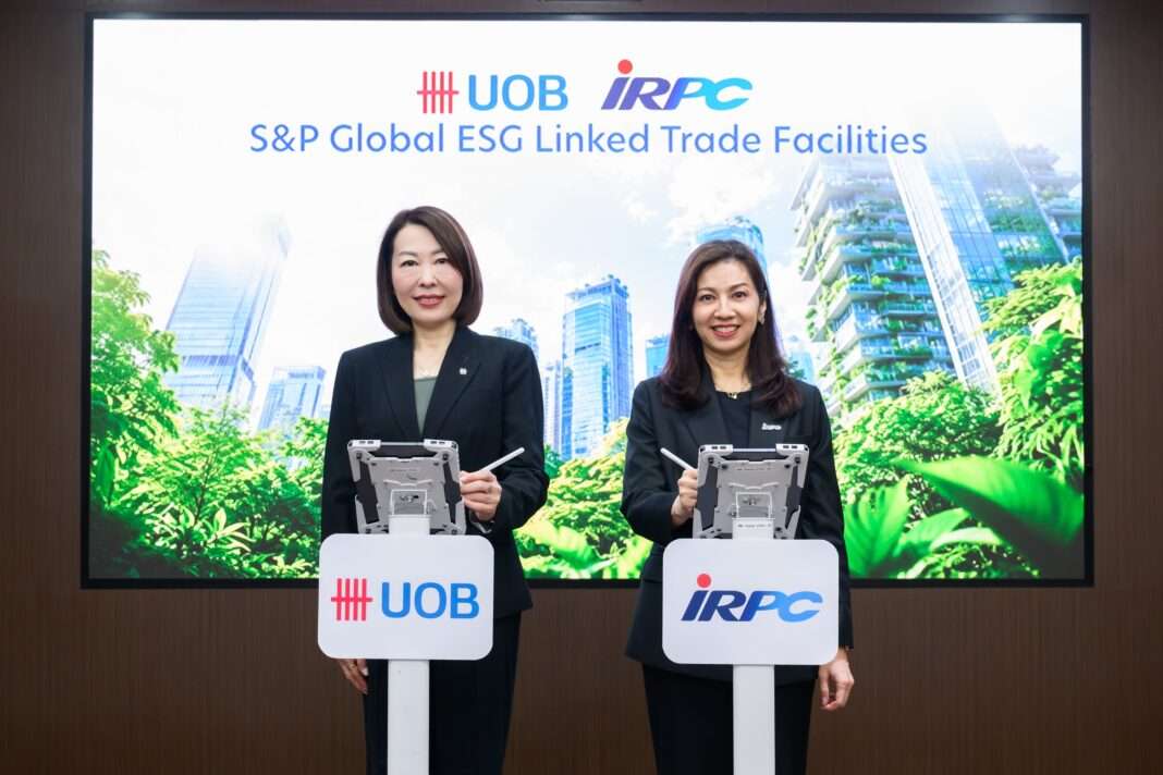 uob-irpc-sustainability-linked-trade-facility-esg.jpg ผู้บริหารธนาคารยูโอบี ประเทศไทย และ ไออาร์พีซี ร่วมลงนามสนับสนุนสินเชื่อเพื่อการค้าอ้างอิง S&P Global ESG Score