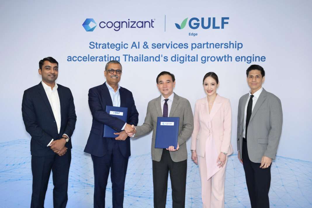 นายสารัชถ์ รัตนาวะดี CEO GULF จับมือกับ นายกาเนช อายยาร์ ประธานภาคพื้นเอเชียแปซิฟิกและญี่ปุ่น ค็อกนิแซนท์