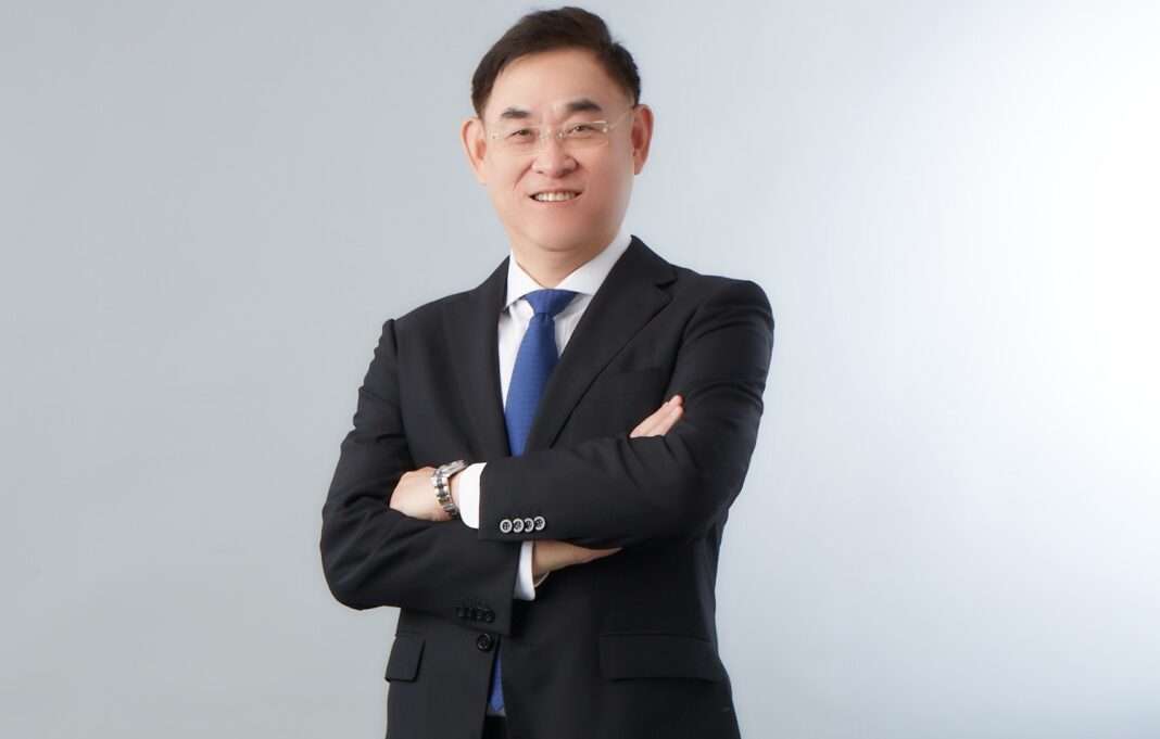 gpsc-sells-sye-solar-taiwan-600-million-baht.jpg นายวรวัฒน์ พิทยศิริ ประธานเจ้าหน้าที่บริหาร บริษัท โกลบอล เพาเวอร์ ซินเนอร์ยี่ จำกัด (มหาชน) หรือ GPSC