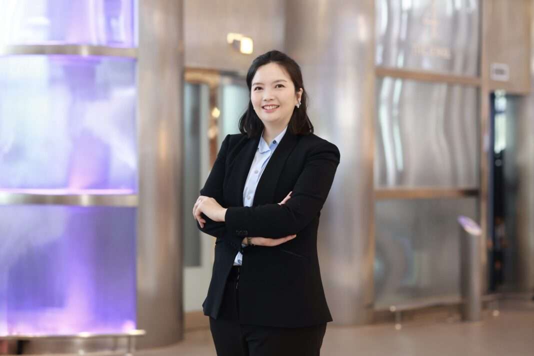 นางสาวธิดา แก้วบุตตา ผู้อำนวยการฝ่ายกลยุทธ์องค์กร บริษัท ศรีสวัสดิ์ คอร์ปอเรชั่น จำกัด (มหาชน) หรือ SAWAD
