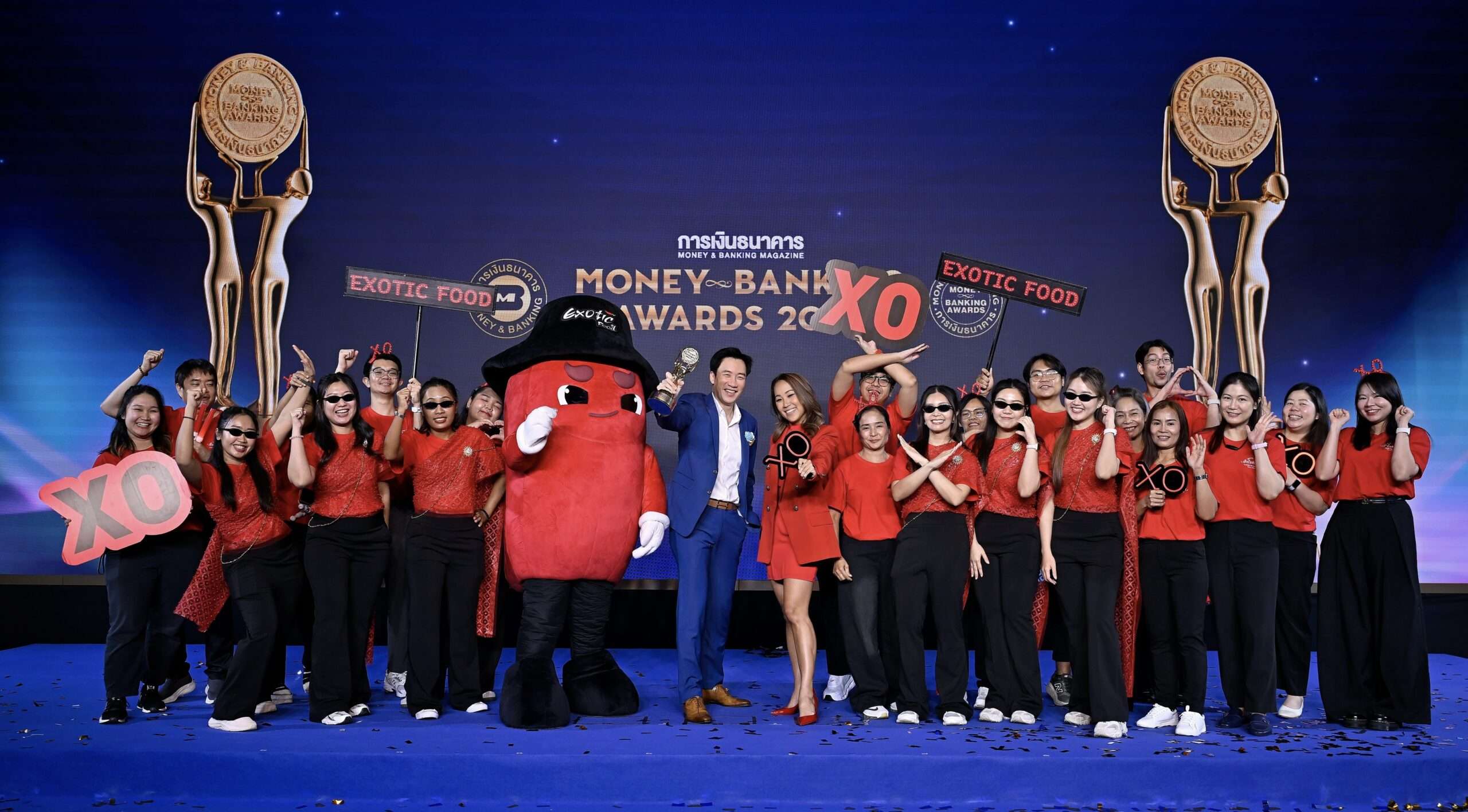 ทีมผู้บริหารและพนักงาน XO ร่วมฉลองรางวัลสุดยอดบริษัทแห่งปี 2026 บนเวที Money & Banking Awards