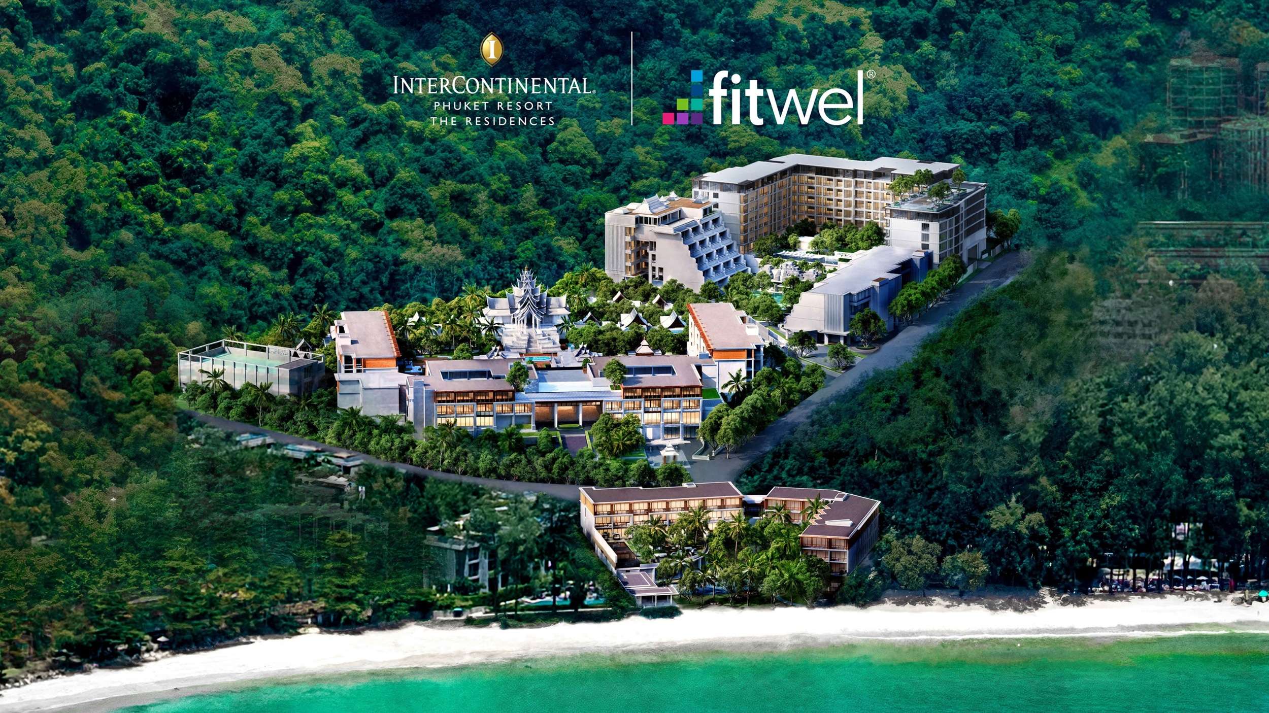 ภาพจำลองมุมสูงของโครงการ The Residences at InterContinental Phuket Resort ตั้งอยู่ริมหาดกมลา จังหวัดภูเก็ต รายล้อมด้วยภูเขาและธรรมชาติที่สวยงาม พร้อมโลโก้ InterContinental และ Fitwel
