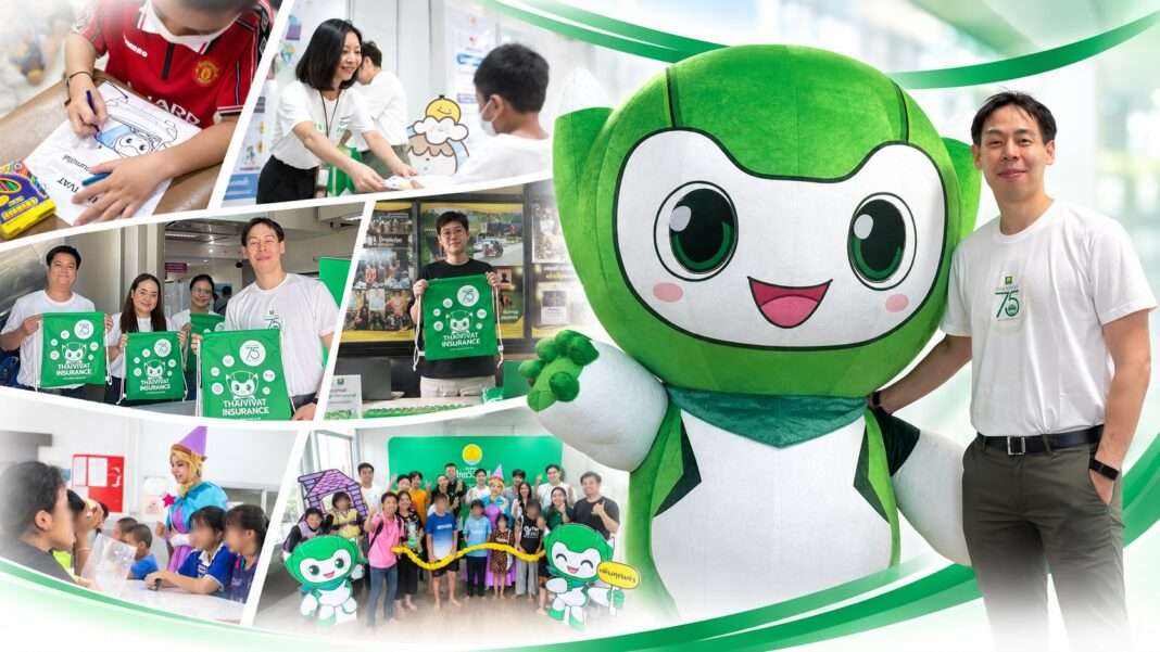 ภาพรวมกิจกรรมเพื่อสังคมภายใต้โครงการ Thaivivat Caring Forward ขับรถดี ลดหย่อนภาษีได้ โดยมีนายเทพพันธ์ อัศวะธนกุล ถ่ายภาพร่วมกับมาสคอตน้องไทวี่ พร้อมภาพกิจกรรมส่งมอบความสุขให้แก่เด็กและผู้ด้อยโอกาส